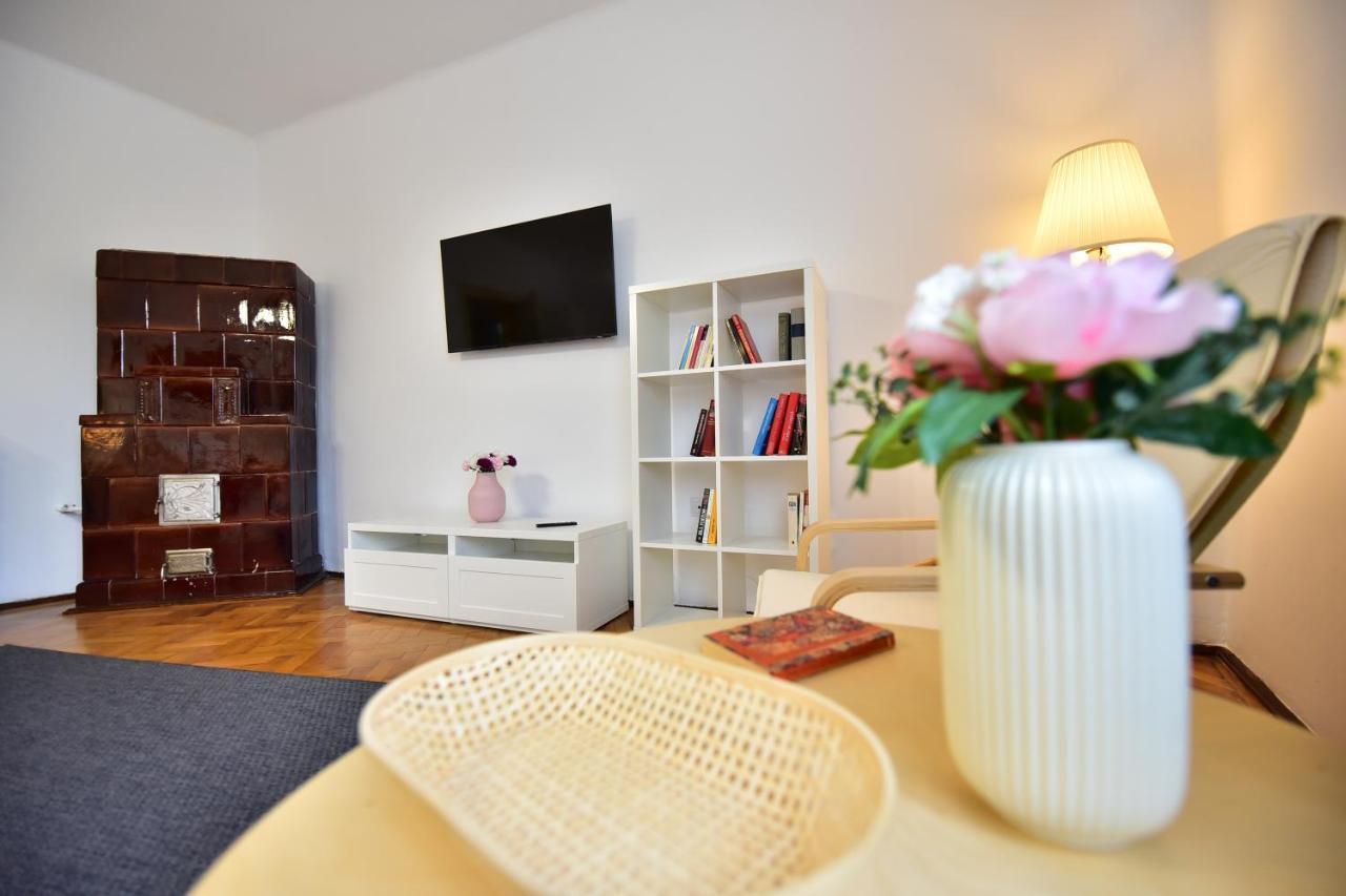 Вилла Flh - House Angelique Сибиу Экстерьер фото